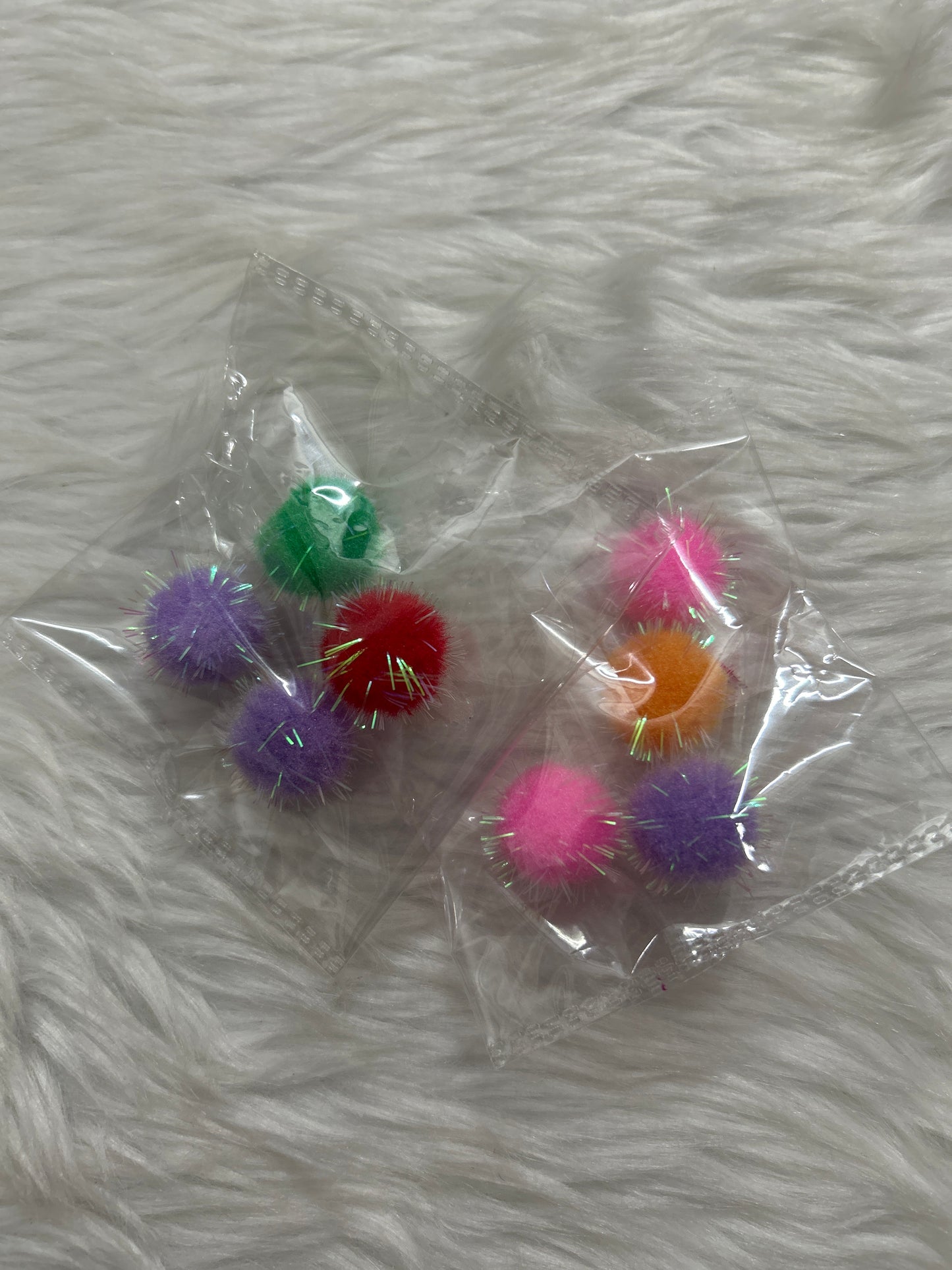 Pompom Glitter Set of 4