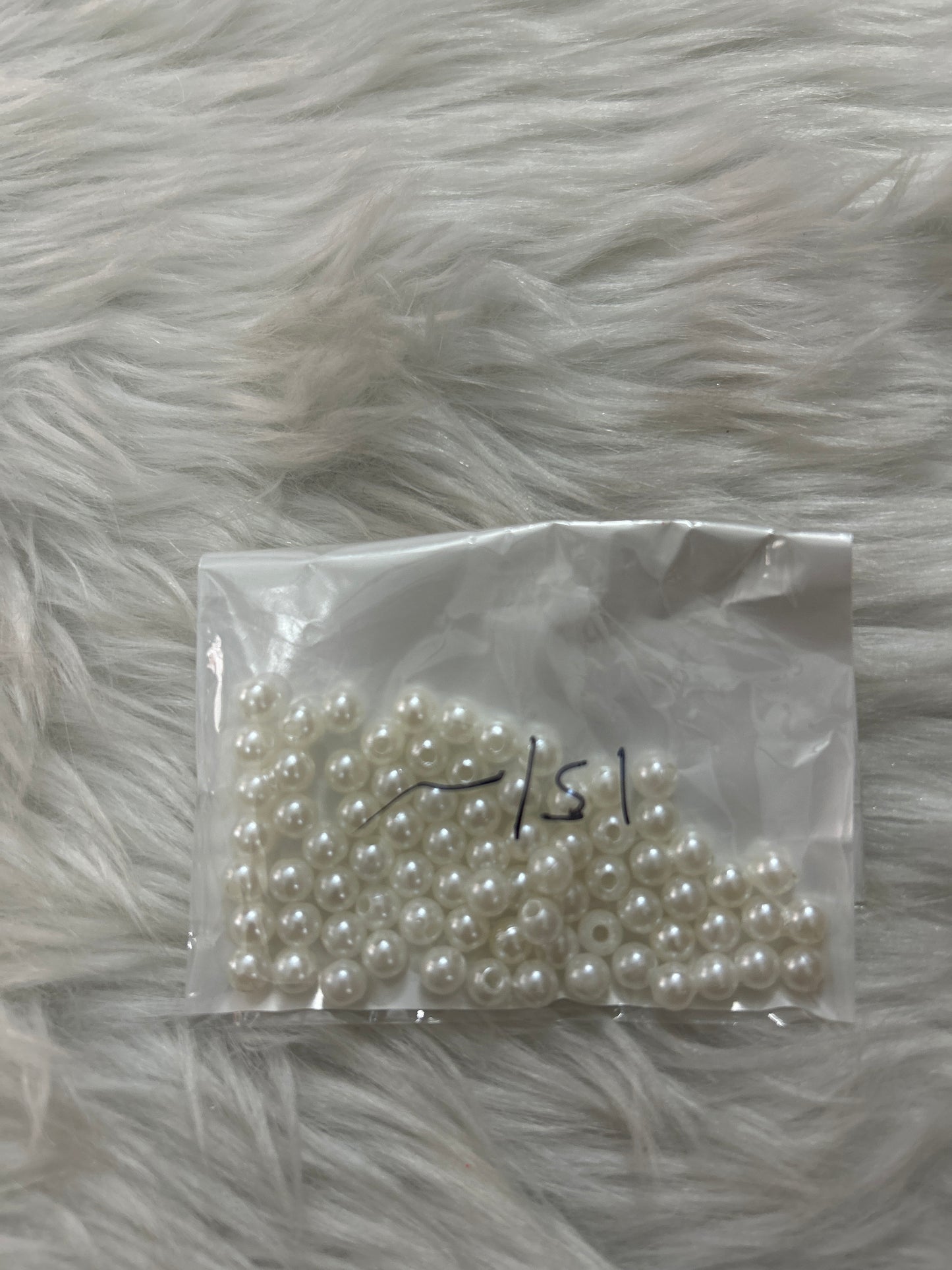 Pearl Moti - 4 mm