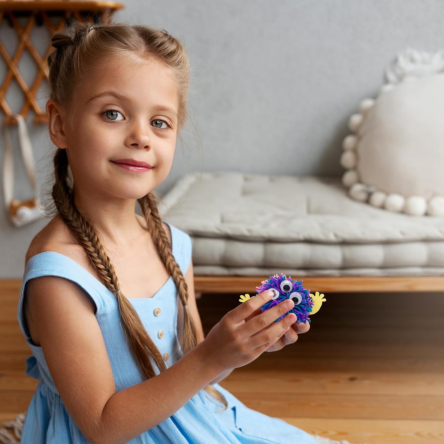 Funskool POM POM CRAFT KIT 6+