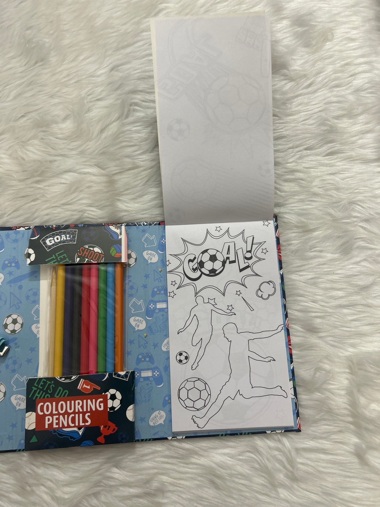 Colouring Book & Scratch Pad Set
