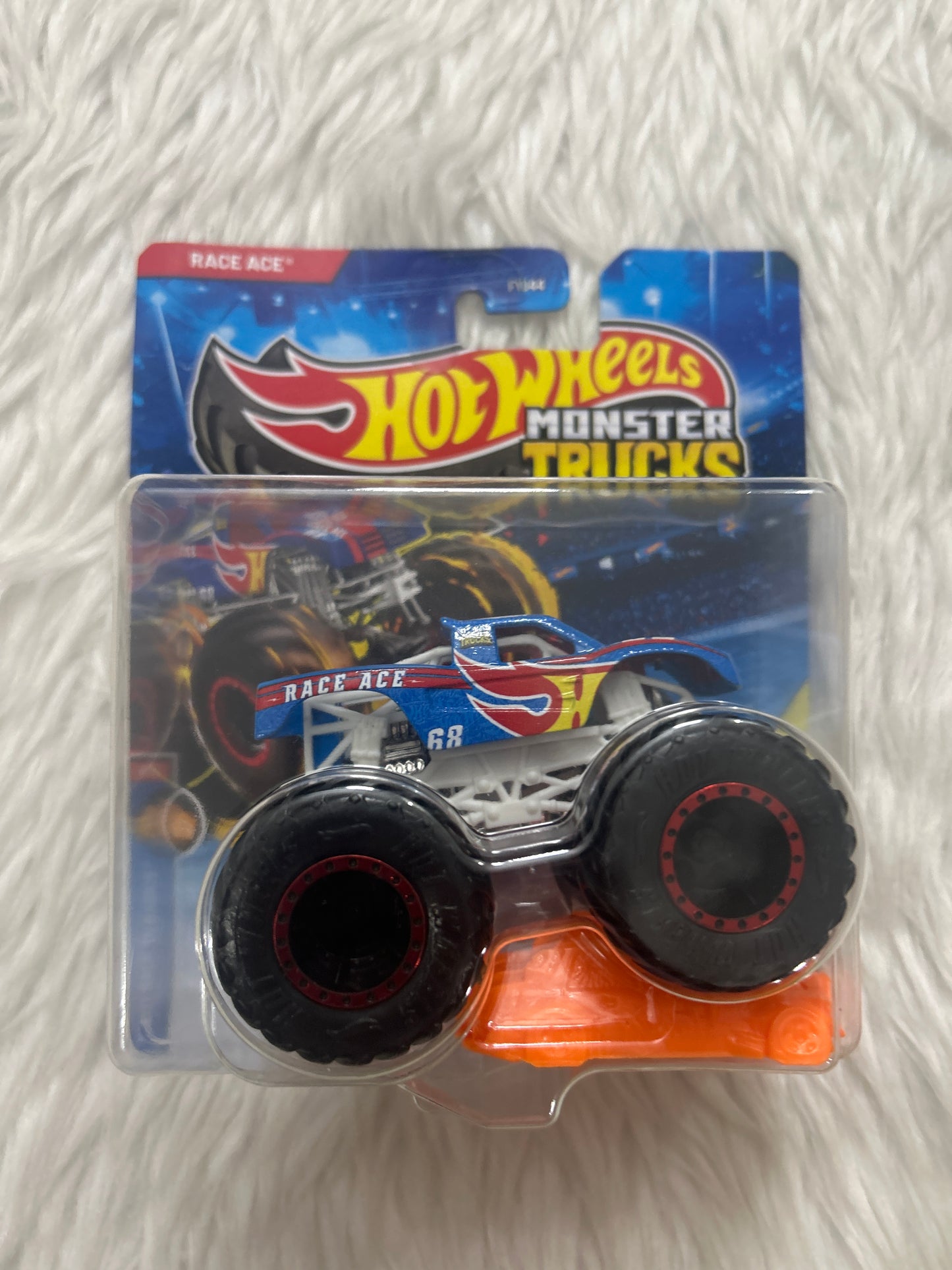 Hot Wheels Monster Trucks- Race Ace
