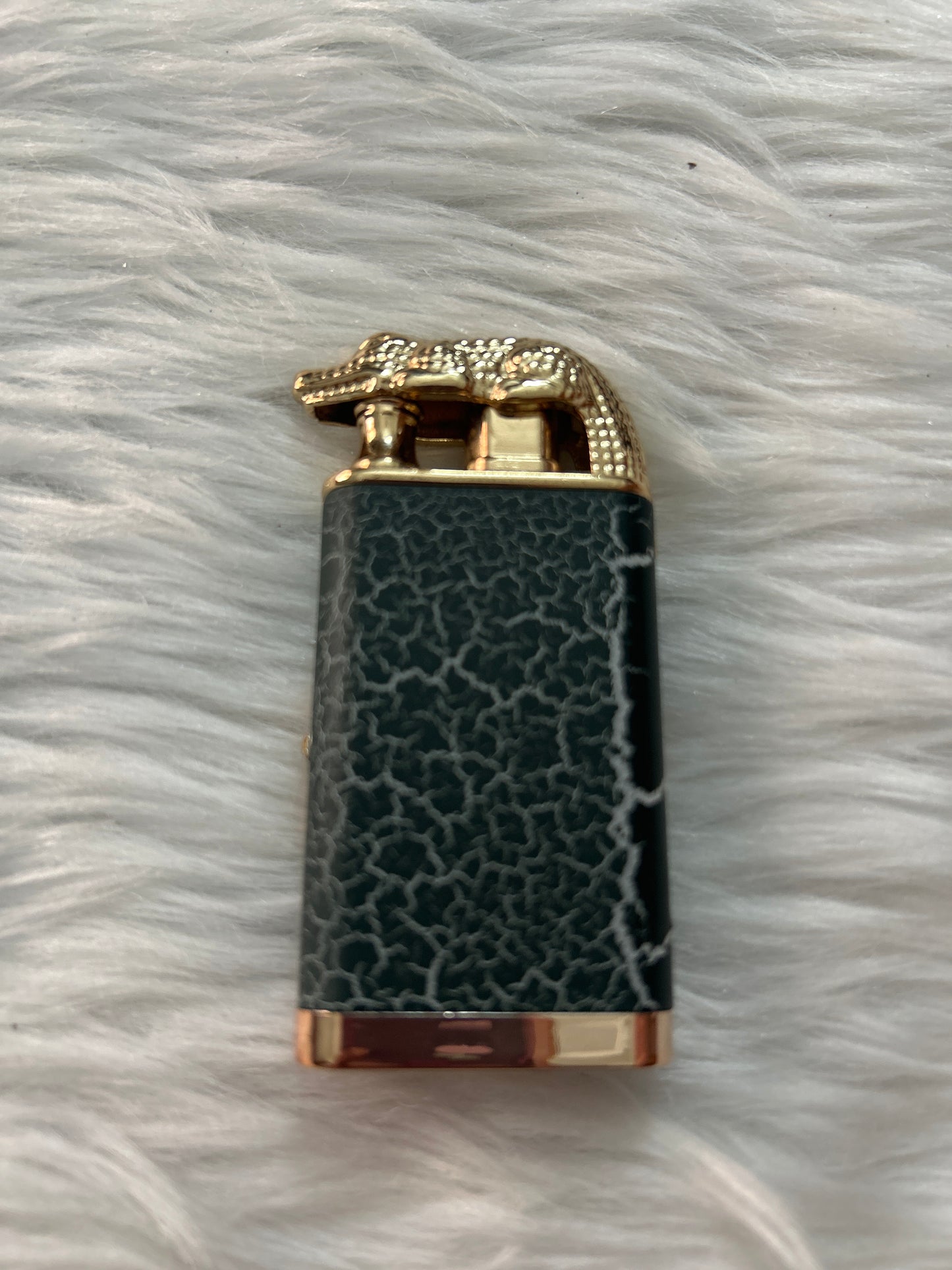 Crocodile Lighter