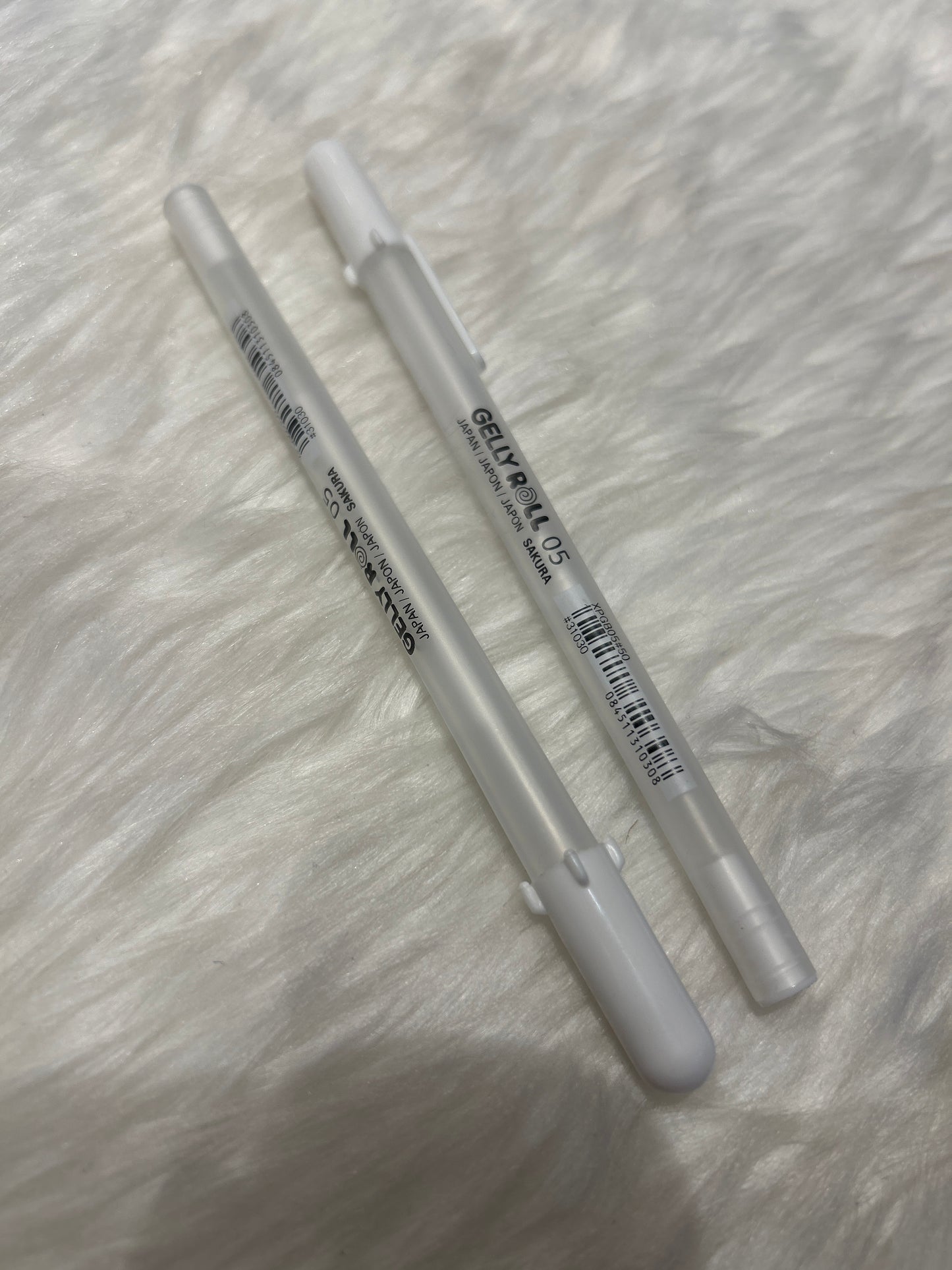 Sakura Gelly Roll Gel Ink Roller Ball Pen