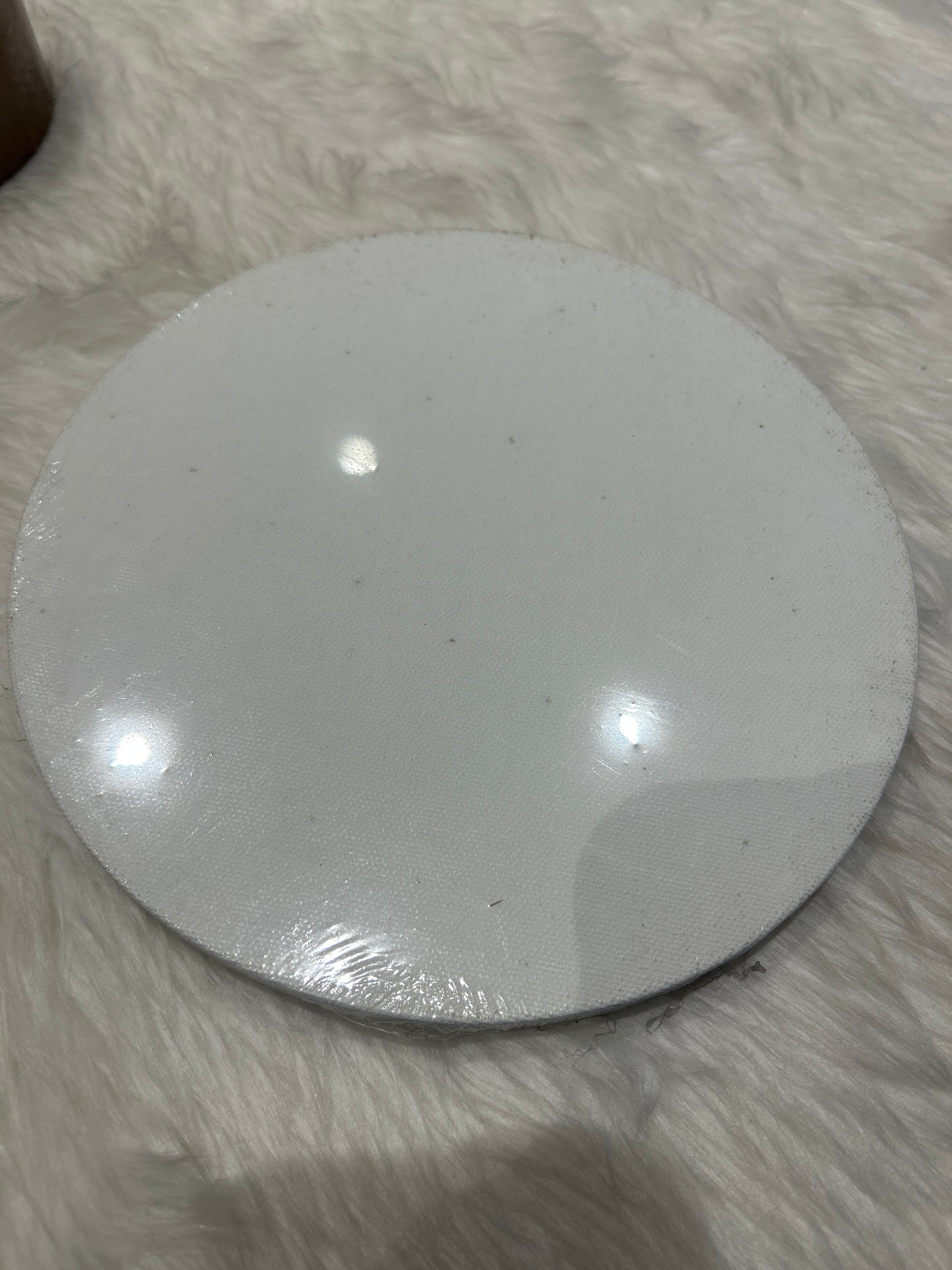 MRP220 Roy Round Canvas 8"