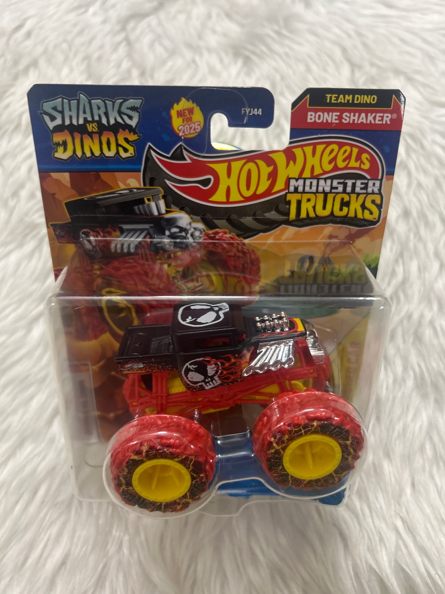 Hot Wheel Monster Trucks- Bone Shaker