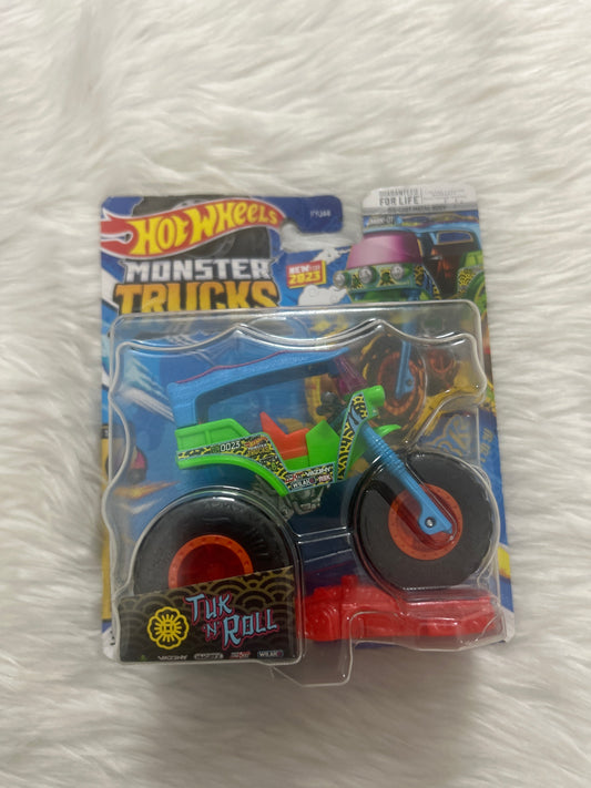 Hot Wheels Monster Truck (Tuck & Roll)