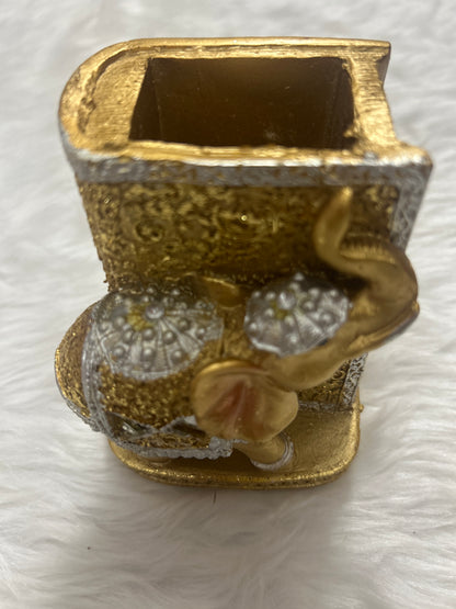 Gold Plated Elephant Pen Stand