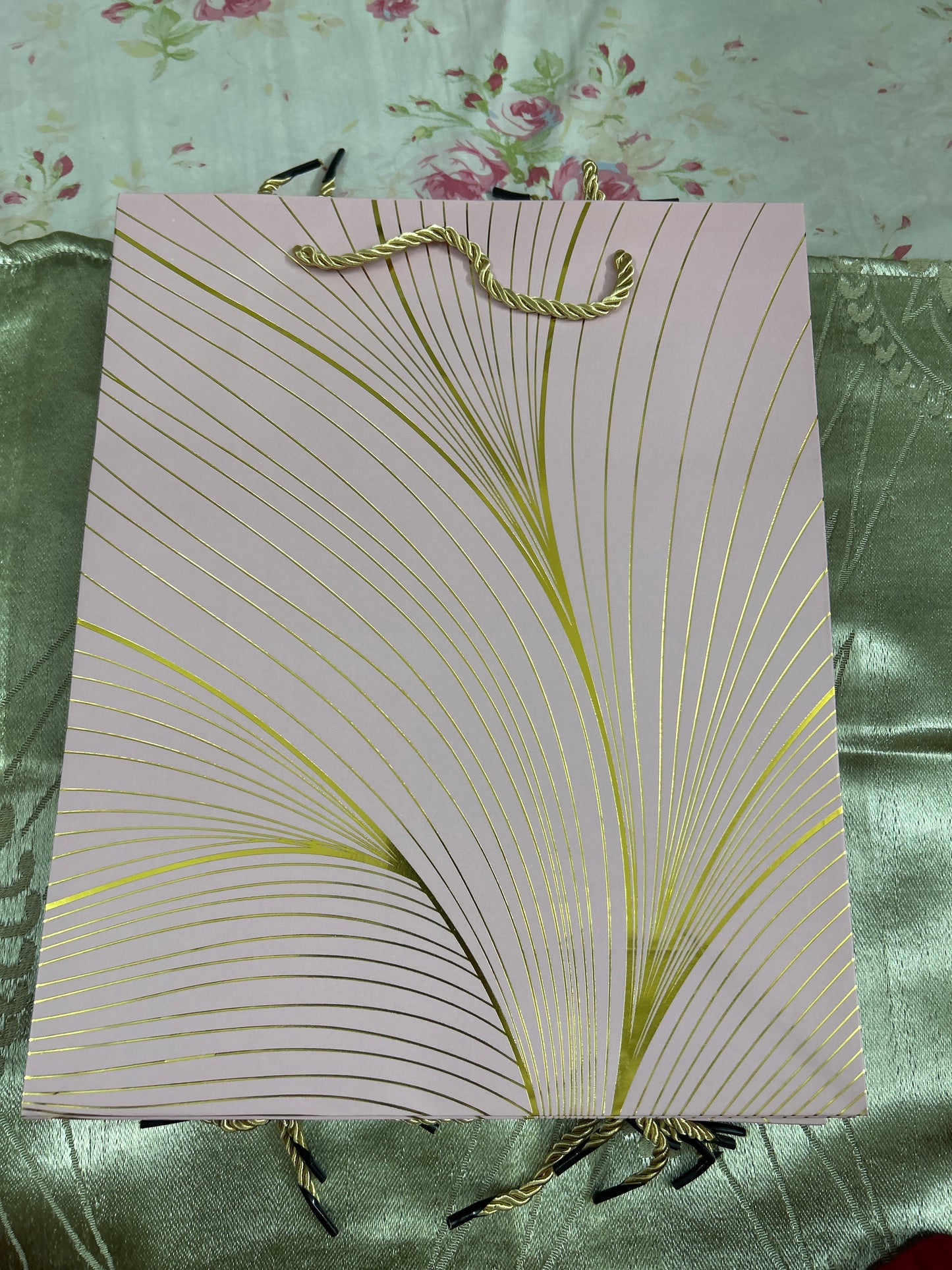 Paper Bag Medium- Pink With Golden Lines