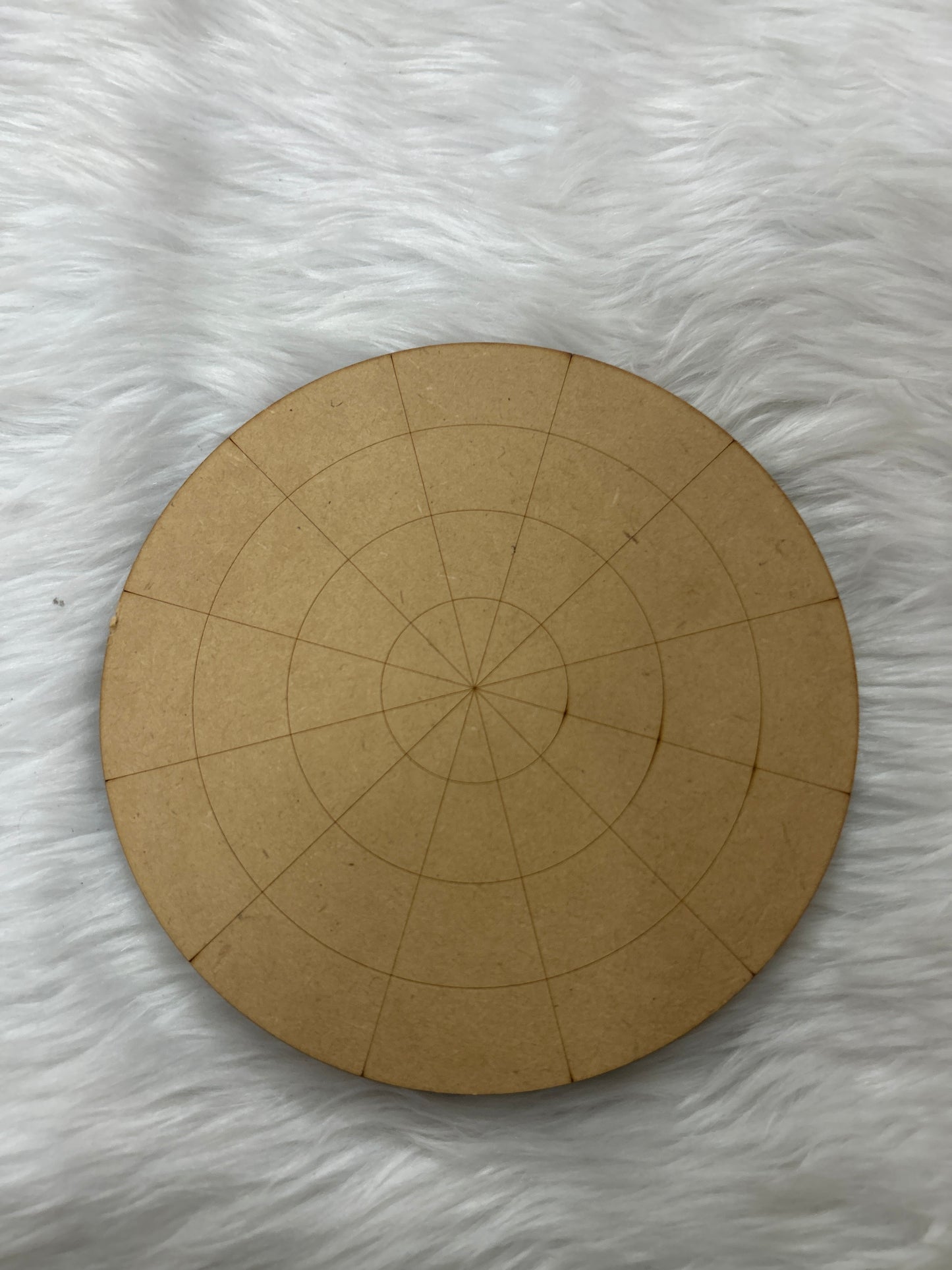 MDF Round Mandala Art 15 cm
