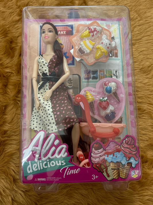 KV Alia Delicious Time Doll 3+
