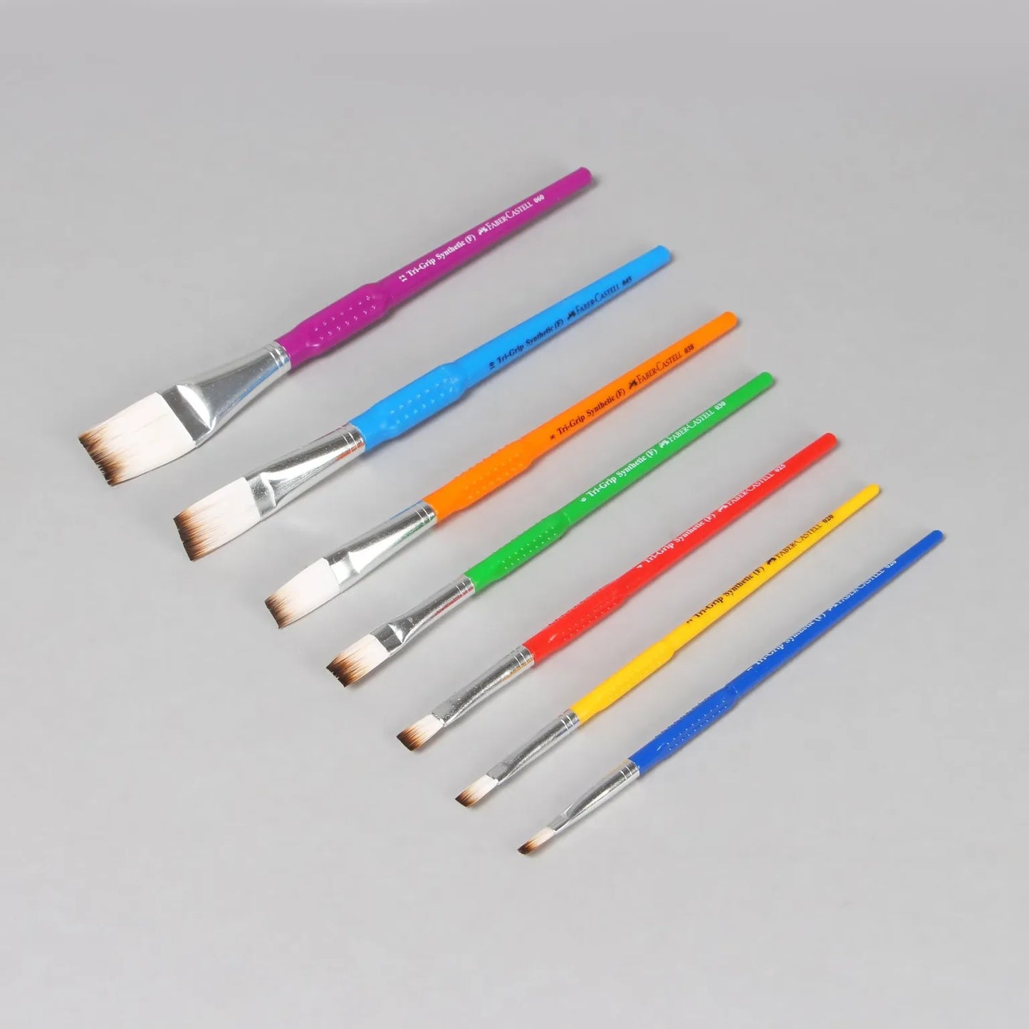 Faber Castell 7 Tri-Grip Flat Brush Set