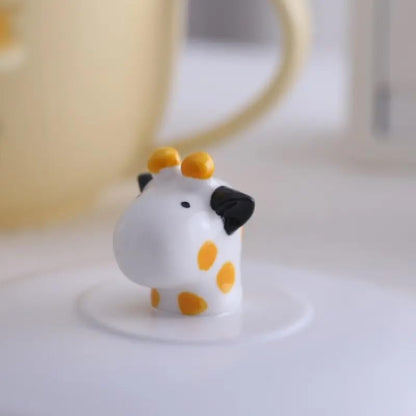 Cute Giraffe Ceramic Cup with 3D Character Lid and Spoon