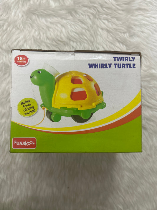 Giggles Twirly Whirly Turtle 18m+