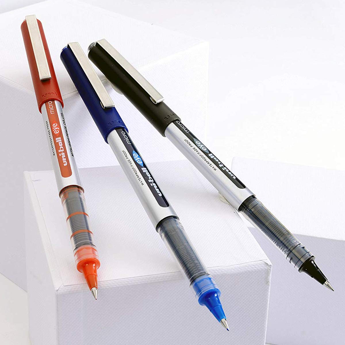 Uni Ball Eye Gel Pen Black