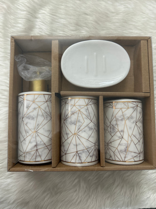 4 Piece Bathroom Set