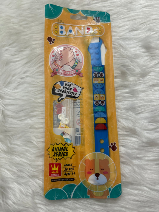 DIY Lego Hand Band