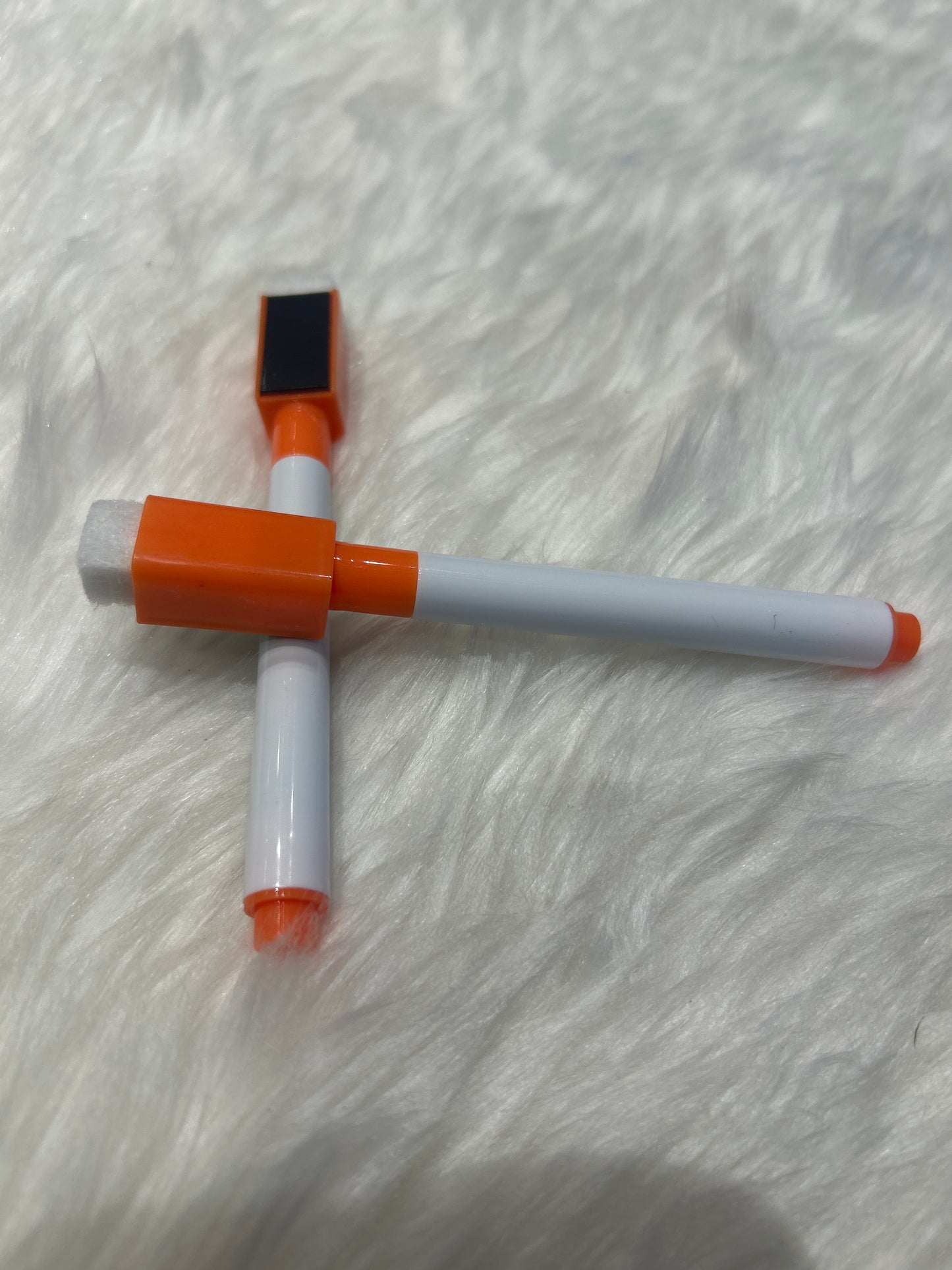 Magnetic White Board Marker