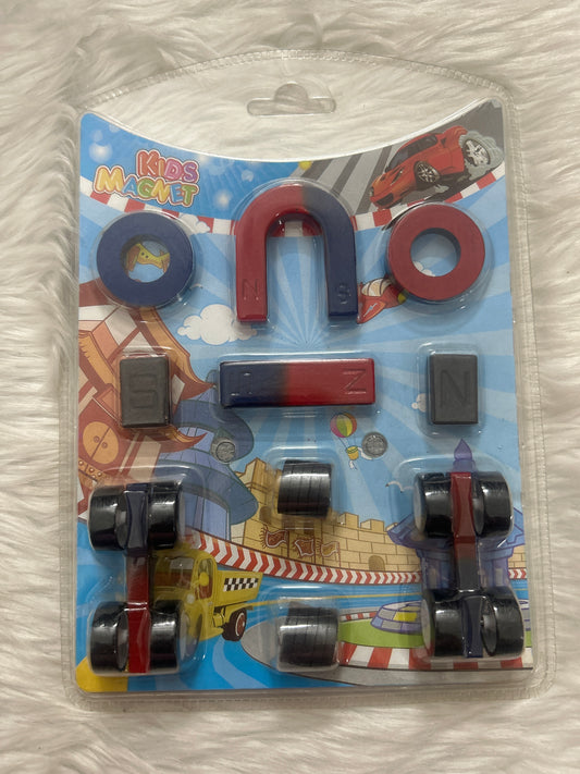Kids Magnet Set of 18