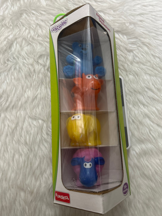 Giggles Animal Squeakers 18m+