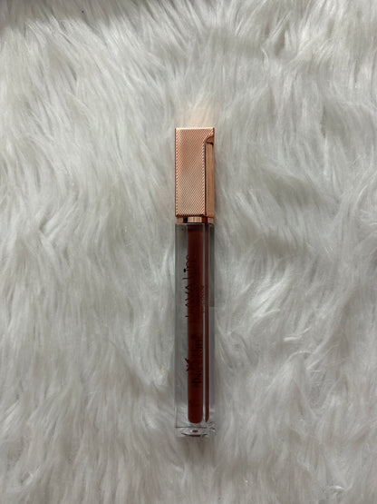 Liquid Matte Lip Colour- Lava Lips Neckline - Single Piece