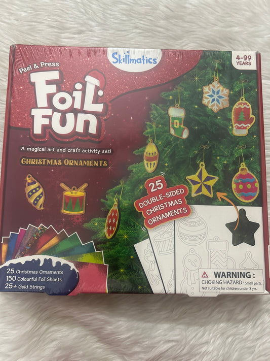 Foil Fun Christmas Ornaments Skillmatics DIY 4+