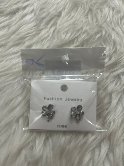 MRP350 Earrings