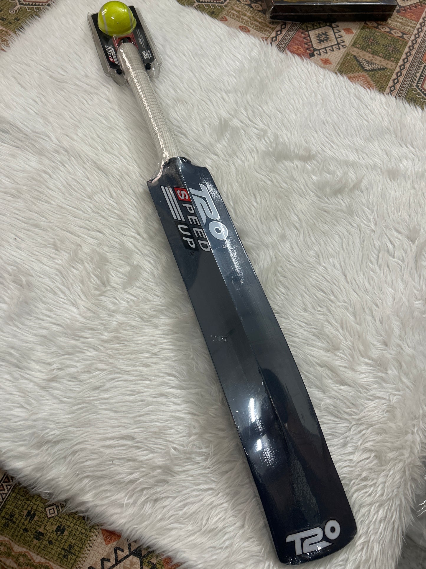 T-20 Cricket Bat & Ball Set Size 6