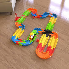 Interlocking Train Set 82 Pcs 12m+