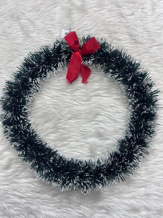 Snow Wreath Round