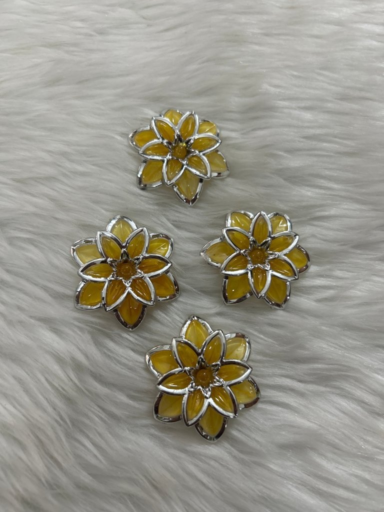Acrylic Deco Flowers by Gift Hub Mart