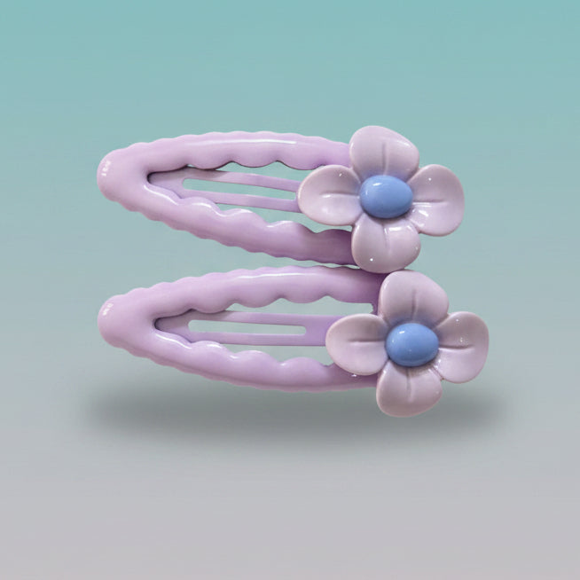 Gift Hub Mart Flowers Tic Tac Clips – assorted lavender flower hair clips in a clear pack