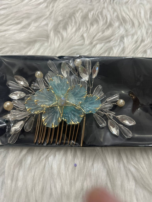 MRP225 Hair Comb Pin by Gift Hub Mart