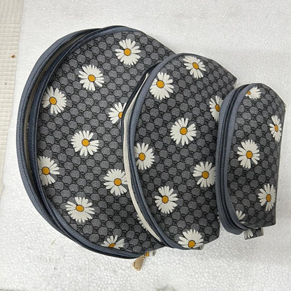 Pouch set of 3 by Gifthubmart